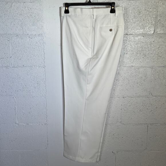 Haggar Men's 18 PRO Classic-Fit Expandable Waist Dress Pants White 42x29 $70 - Picture 5 of 10